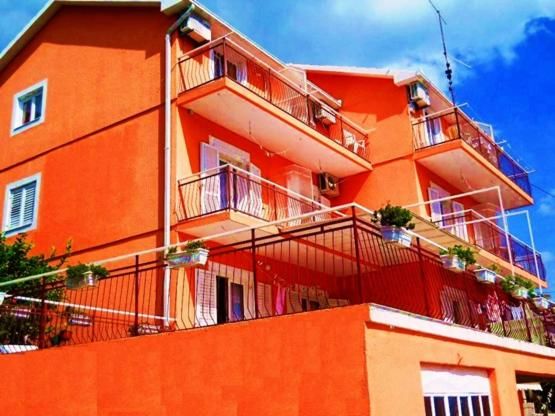 Апартаменты Apartments Igalo Игало